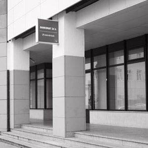 eambulanta_by_petra_cvelbar-7024-2-preview